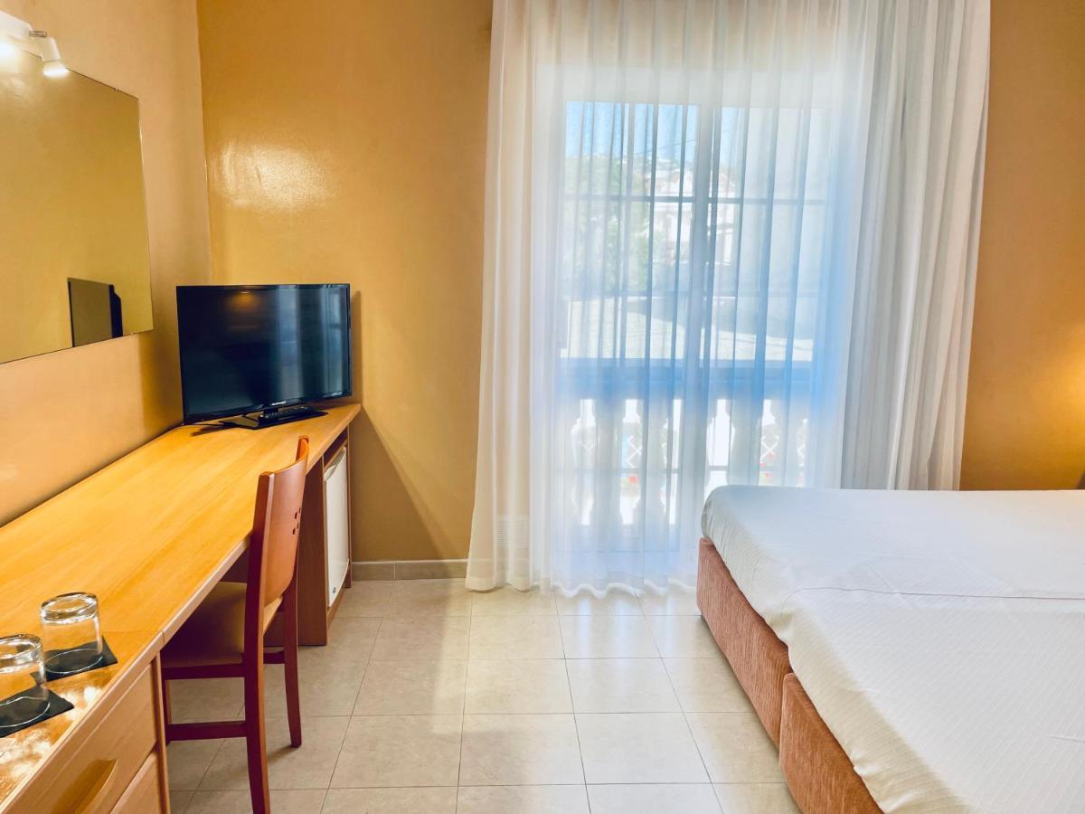 Hotel Serenity 3*